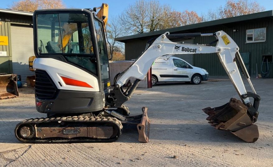 Bobcat E26