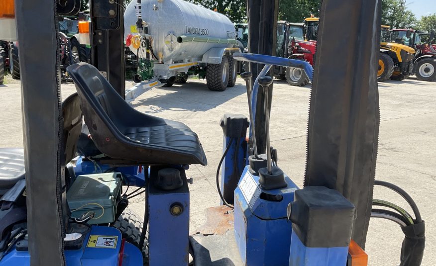 NEW HOLLAND TC24D