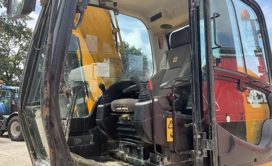 JCB JS145LC