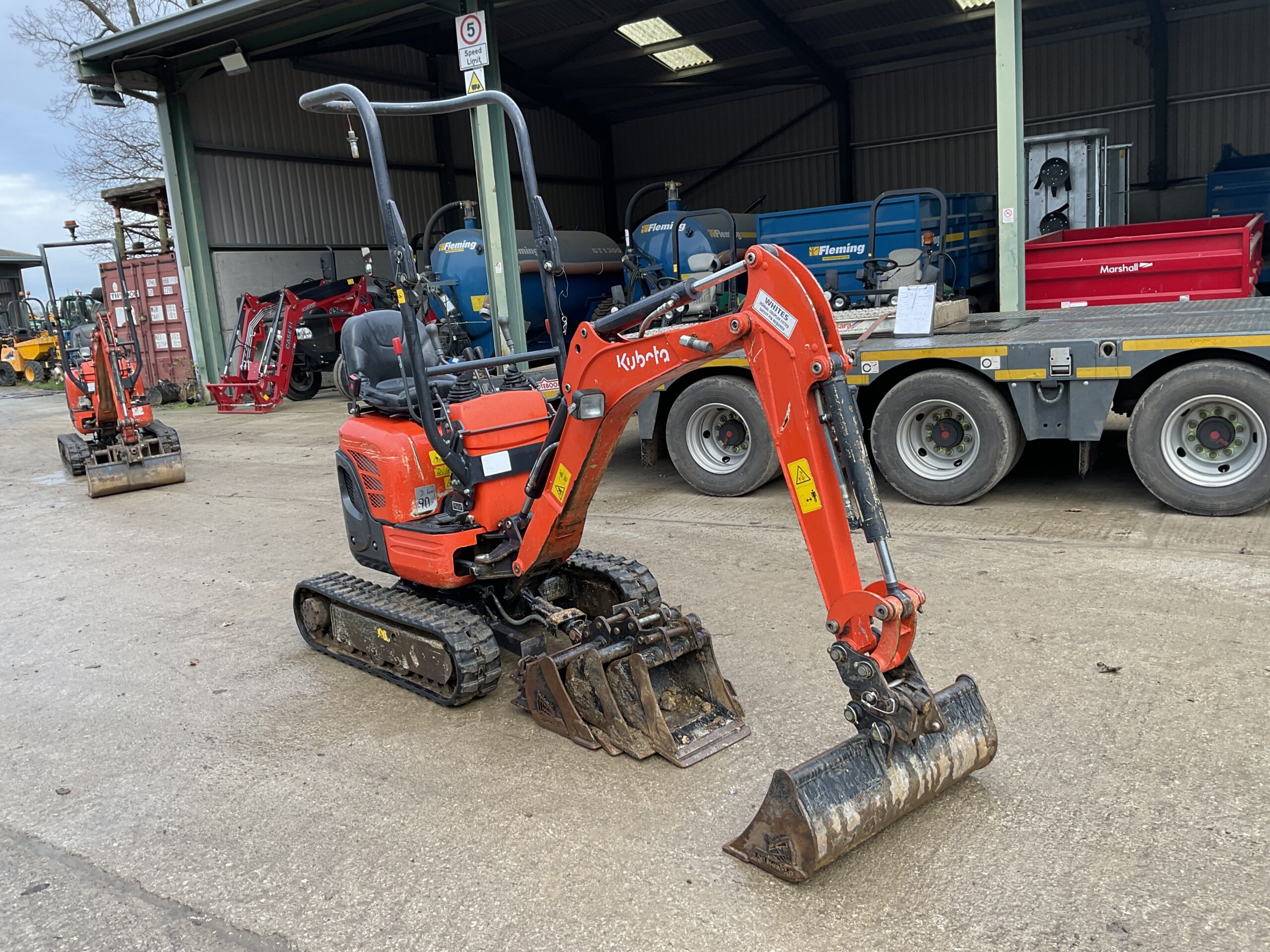 KUBOTA U10