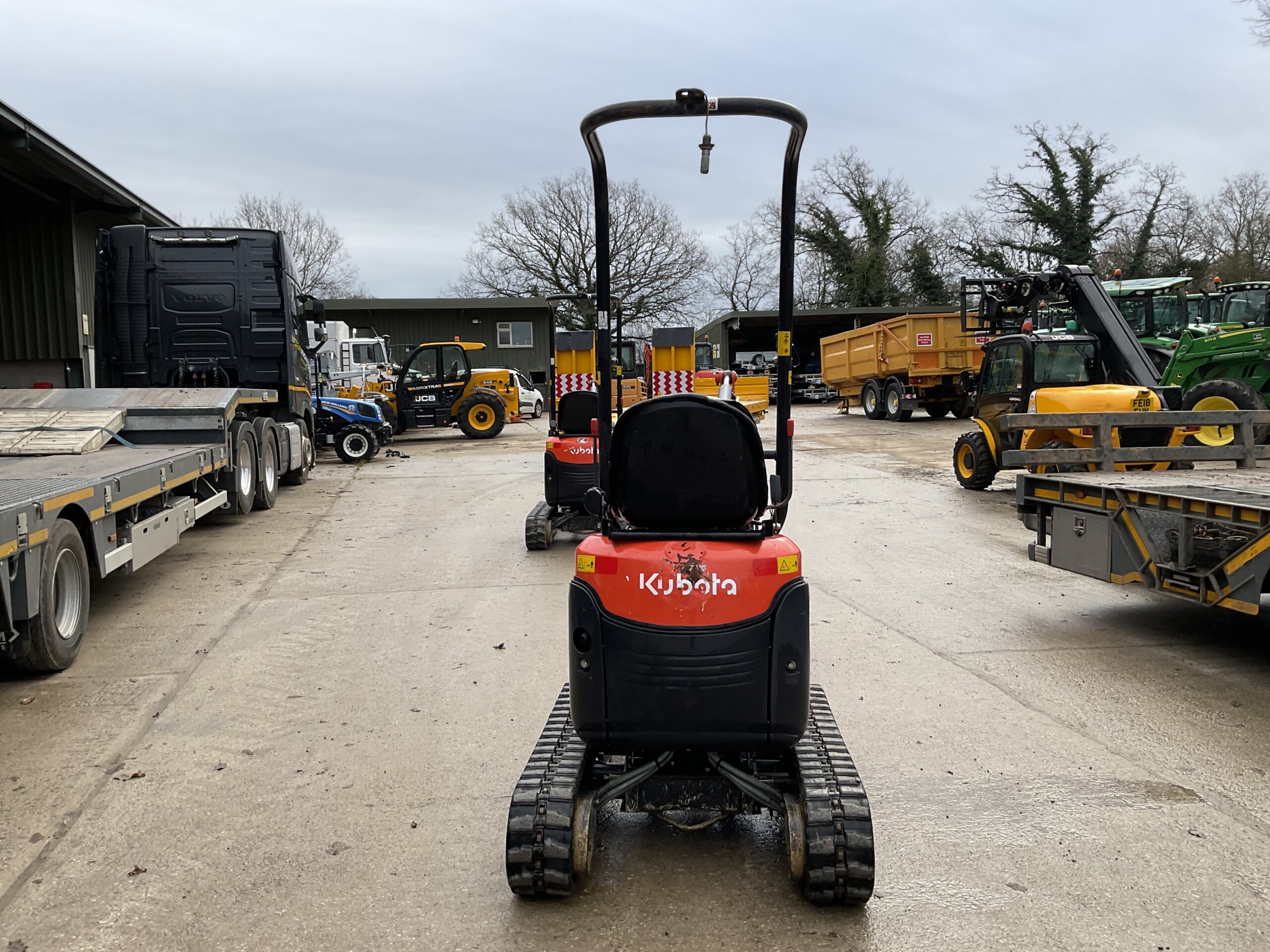 KUBOTA U10