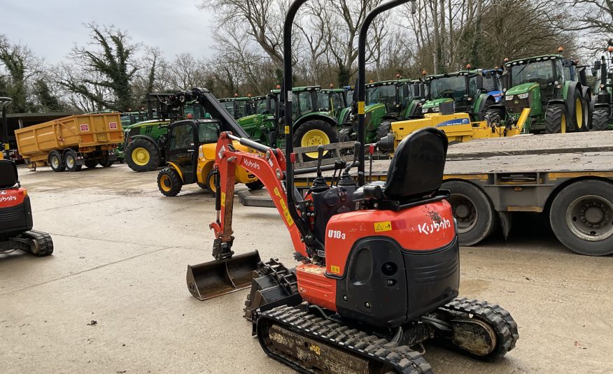 KUBOTA U10