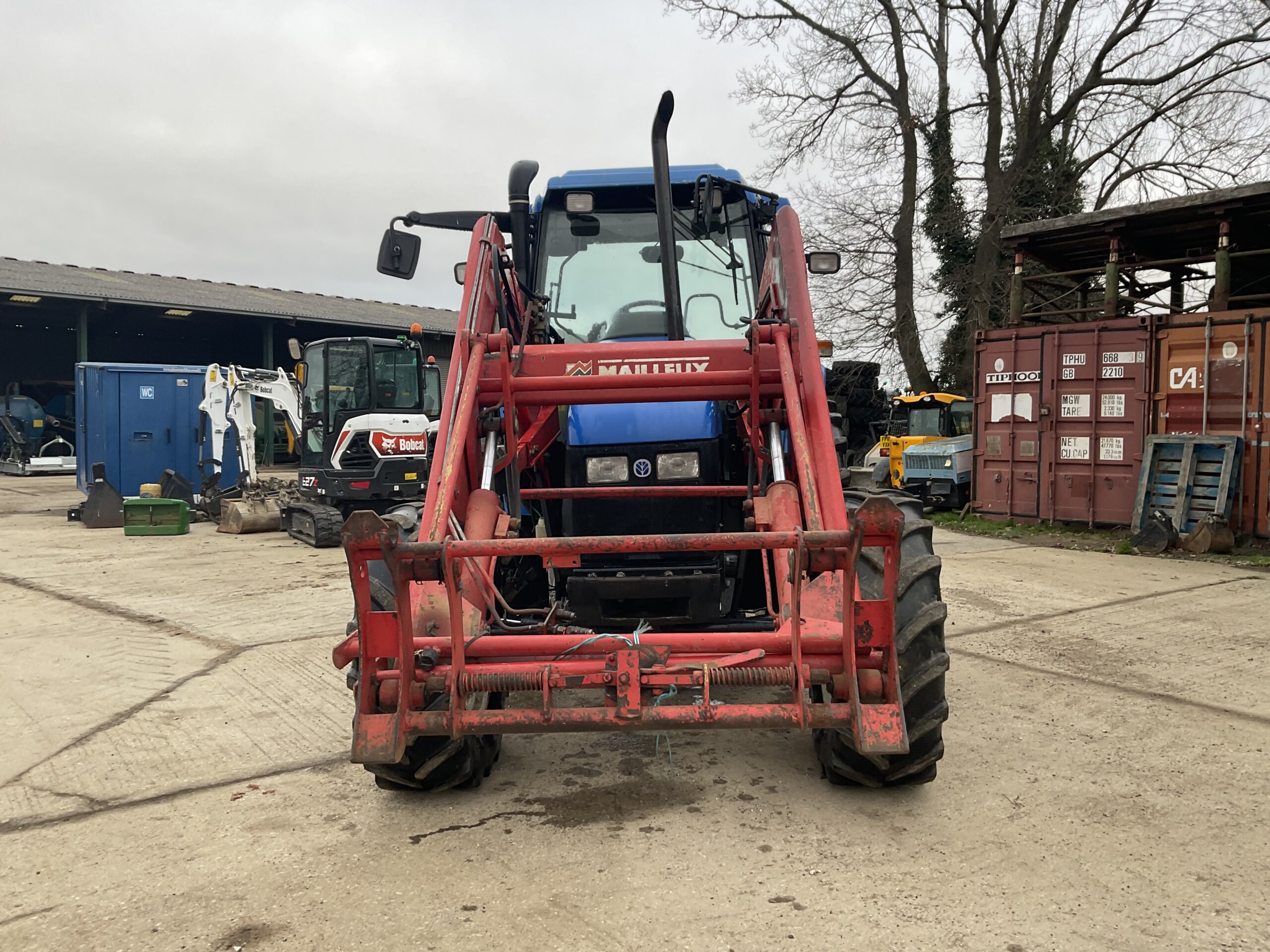 NEW HOLLAND TS100
