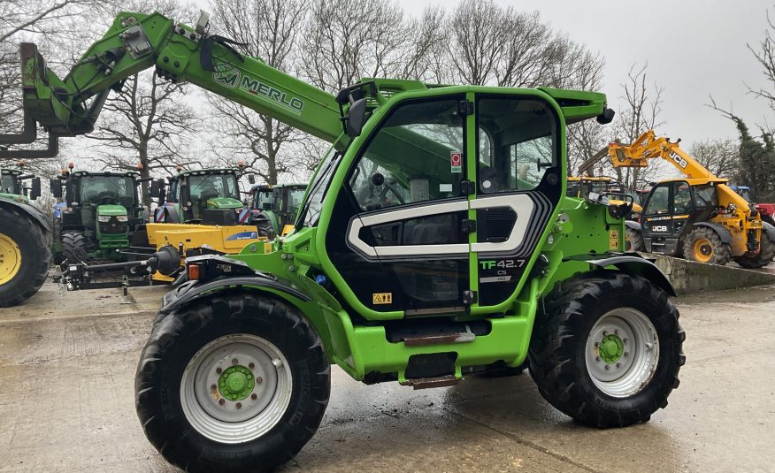 MERLO TF42.7