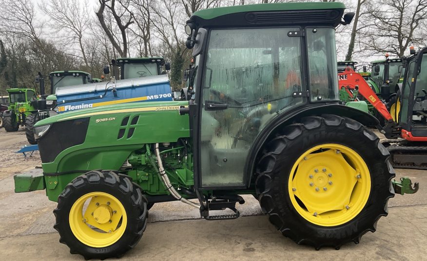 JOHN DEERE 5085GN