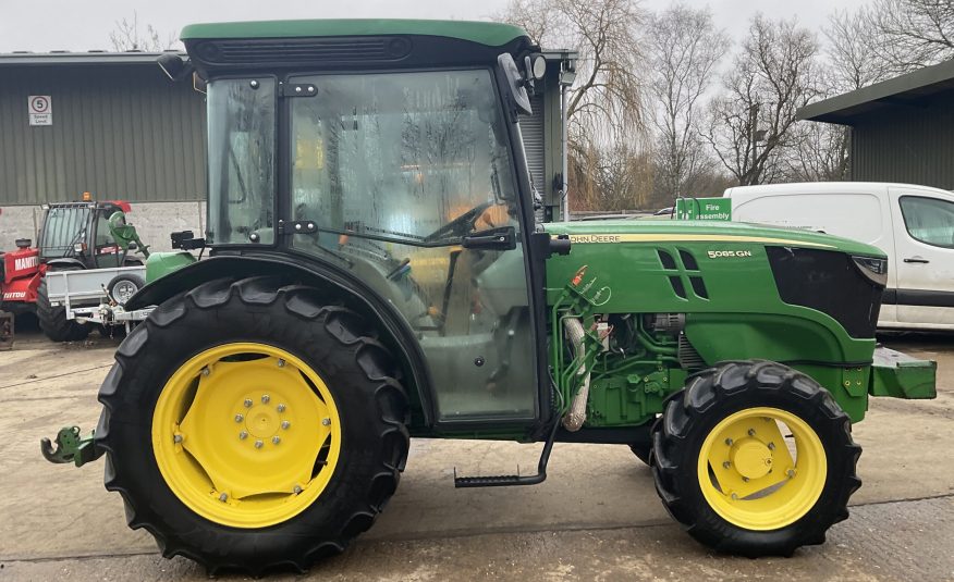 JOHN DEERE 5085GN