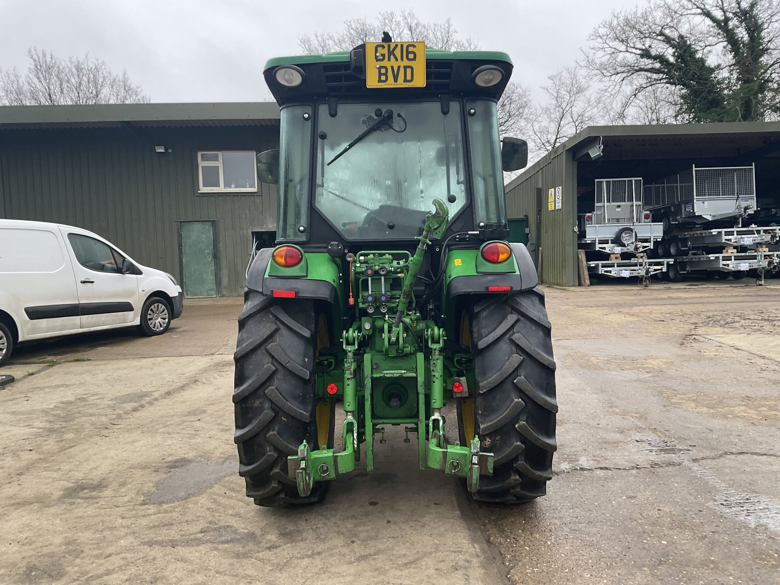JOHN DEERE 5085GN