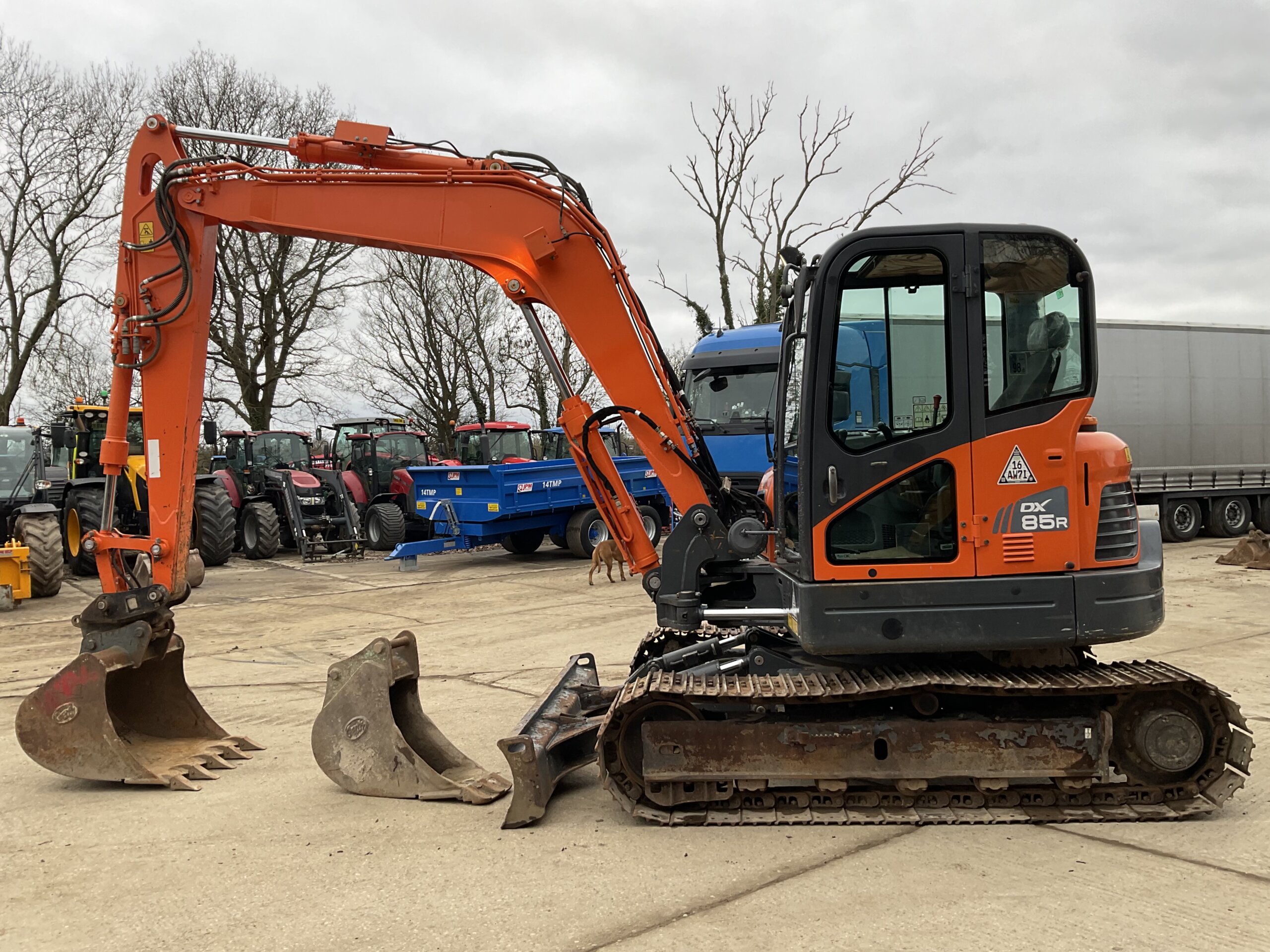DOOSAN DX85-R