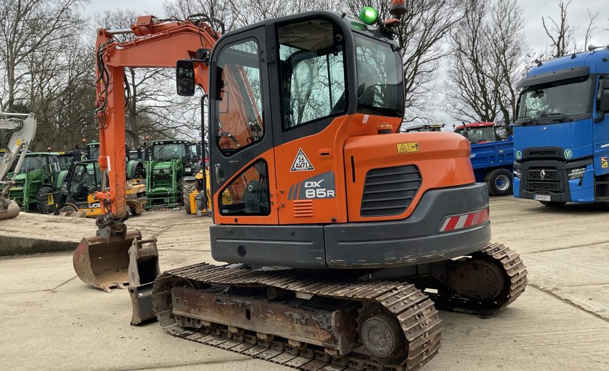 DOOSAN DX85-R