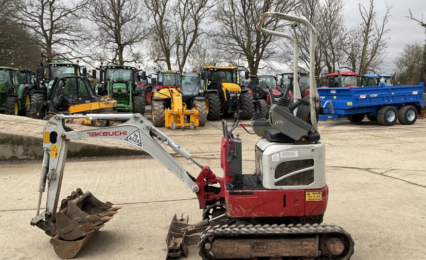 TAKEUCHI TB210R
