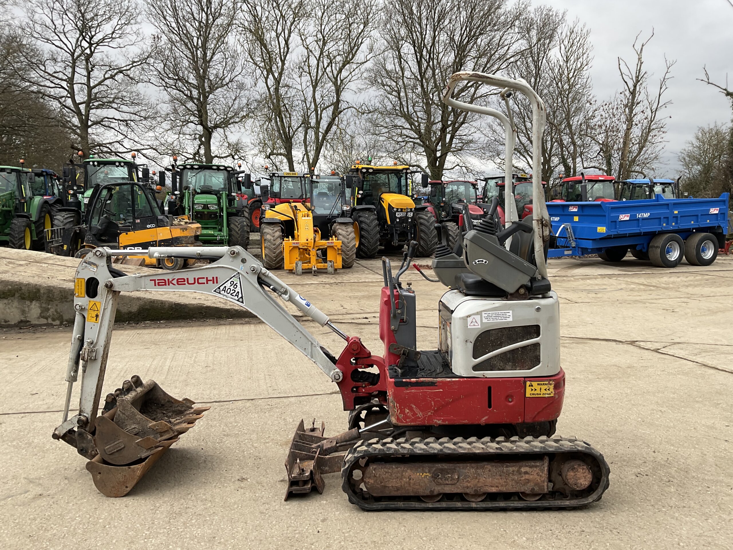 TAKEUCHI TB210R
