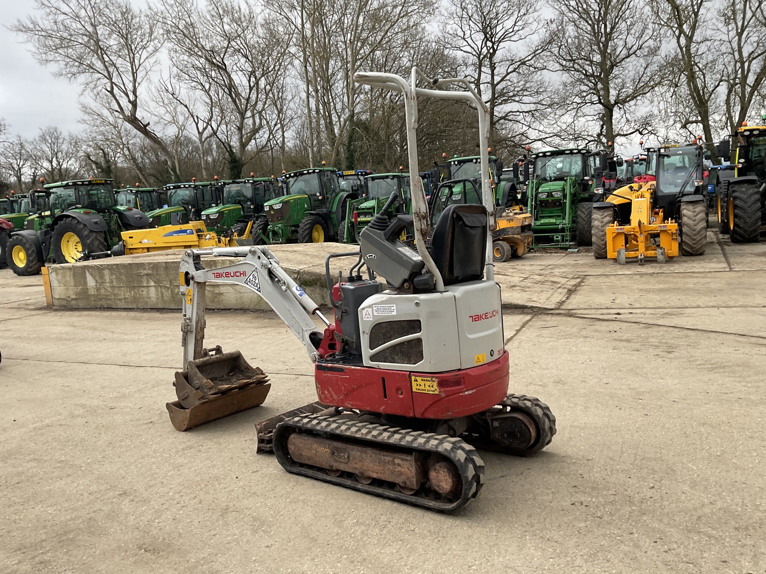 TAKEUCHI TB210R