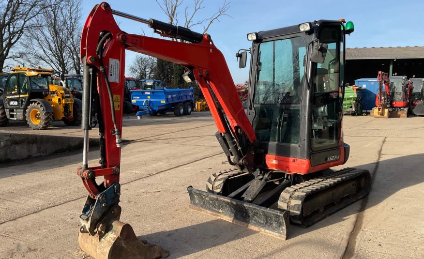 KUBOTA U27