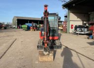 KUBOTA U27