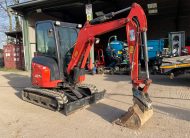 KUBOTA U27