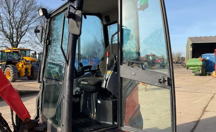 KUBOTA U27