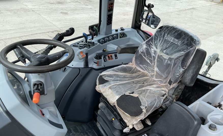 VALTRA A104 HI-TECH