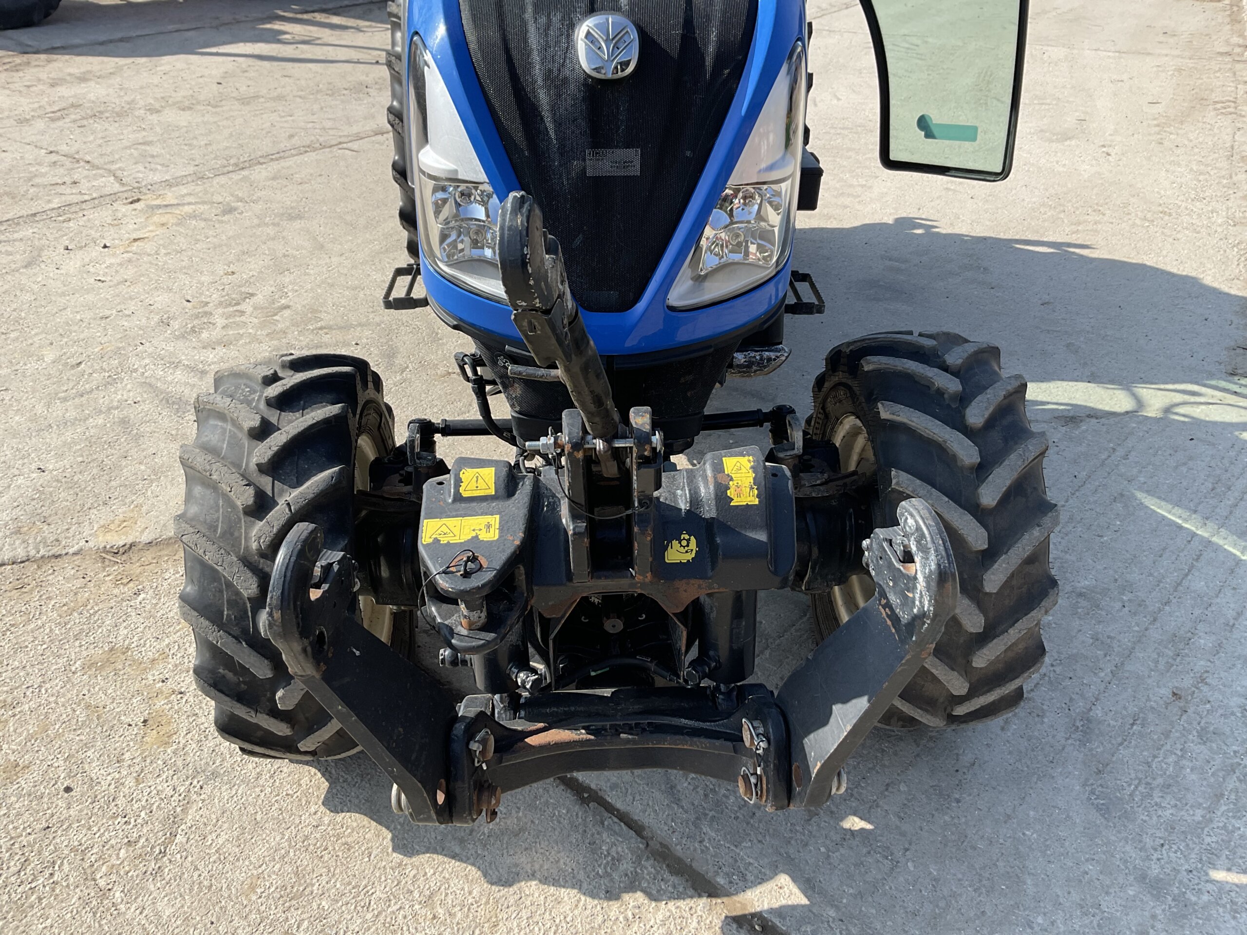 NEW HOLLAND T4.100N