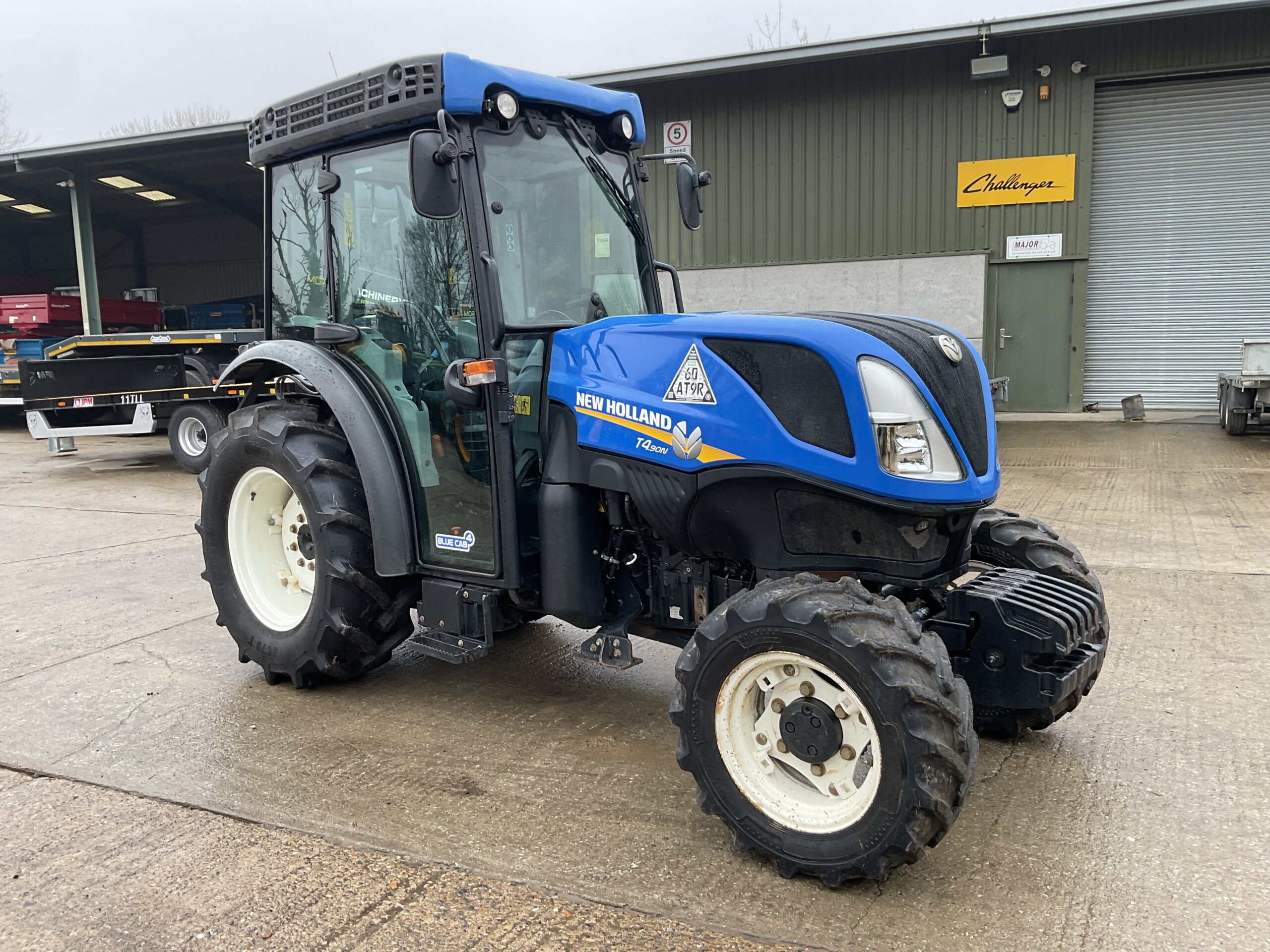 NEW HOLLAND T4.90N