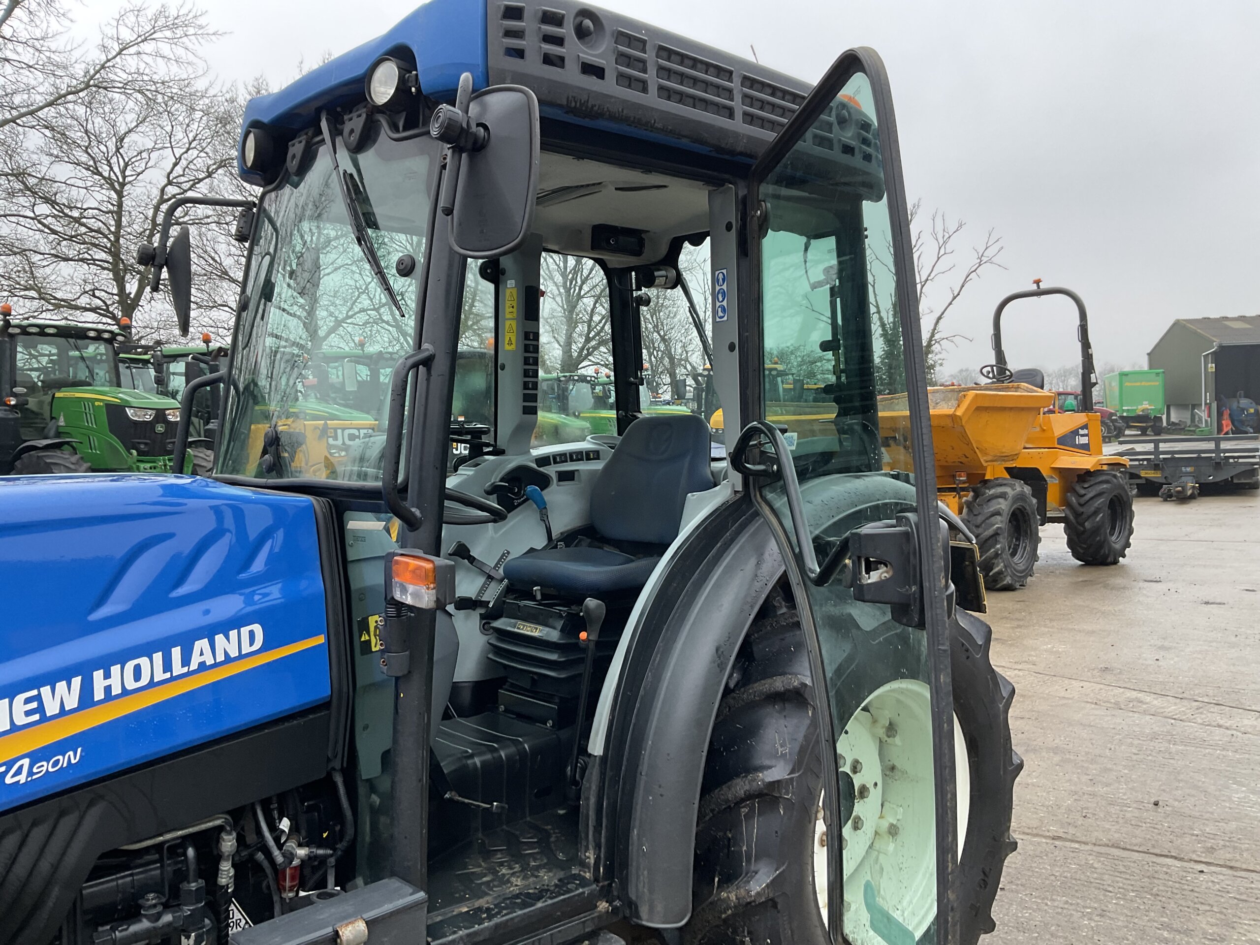 NEW HOLLAND T4.90N