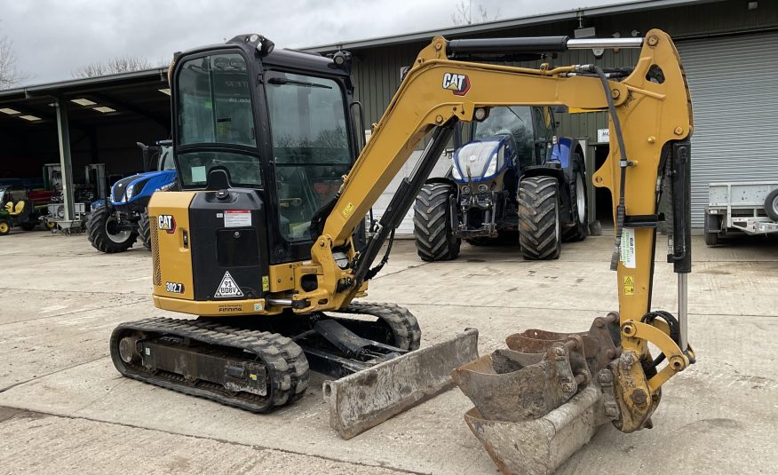 CAT 302.7
