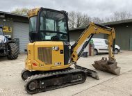 CAT 302.7