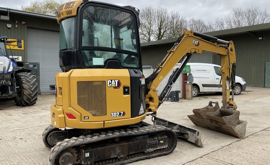 CAT 302.7