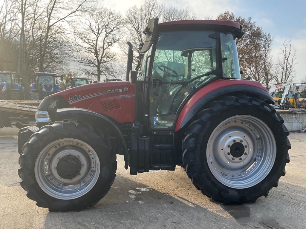 Case IH Farmall 95C