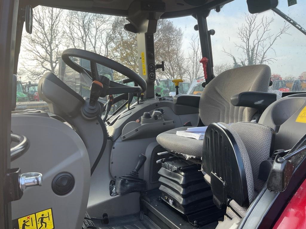 Case IH Farmall 95C
