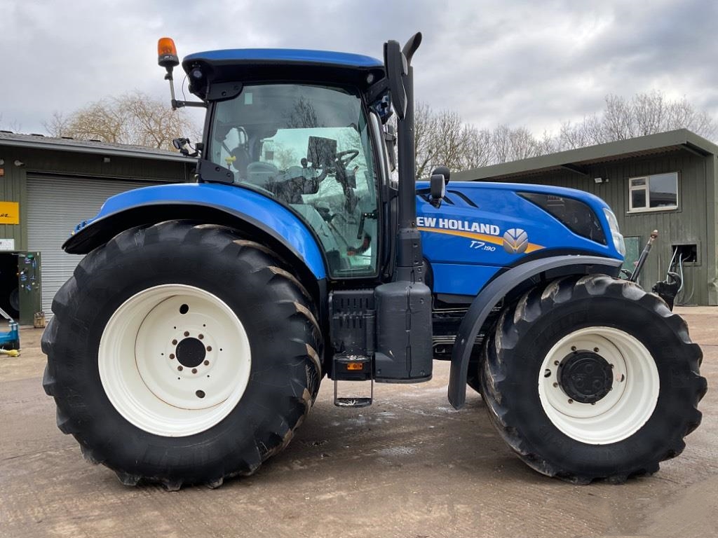 New Holland T7.190