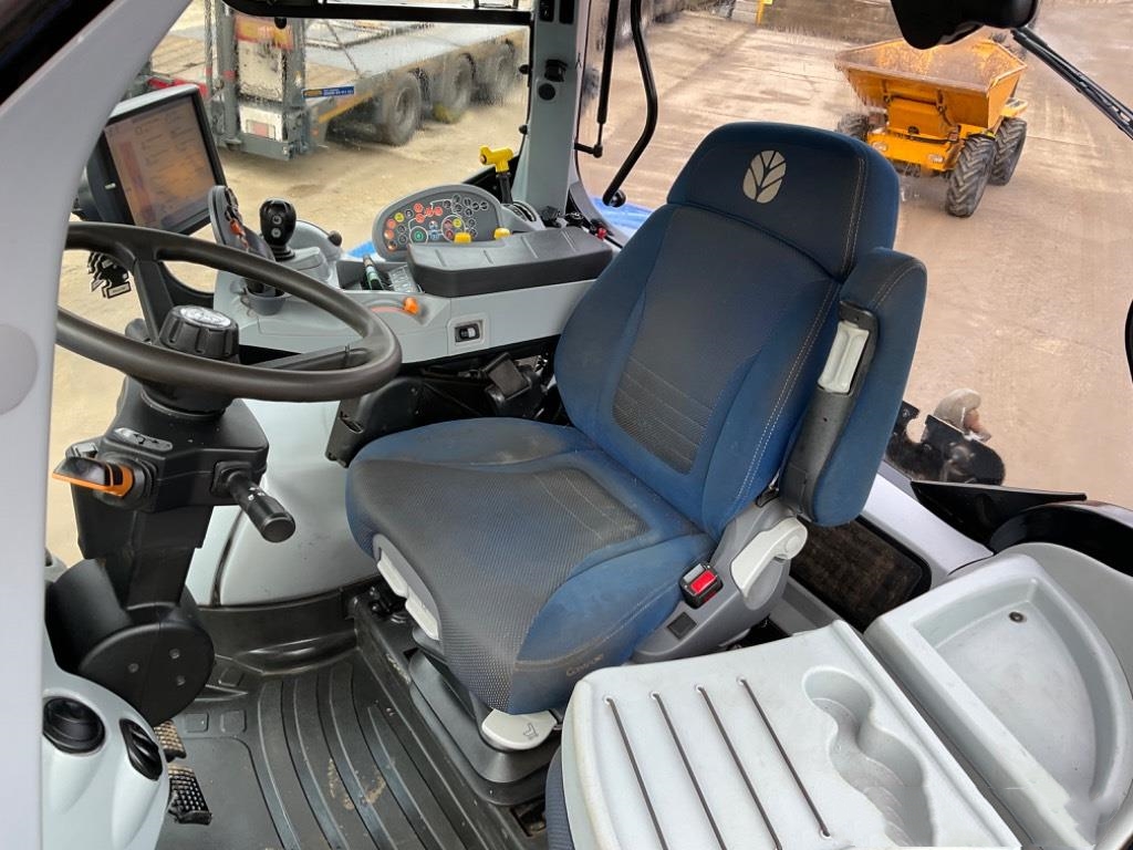 New Holland T7.190