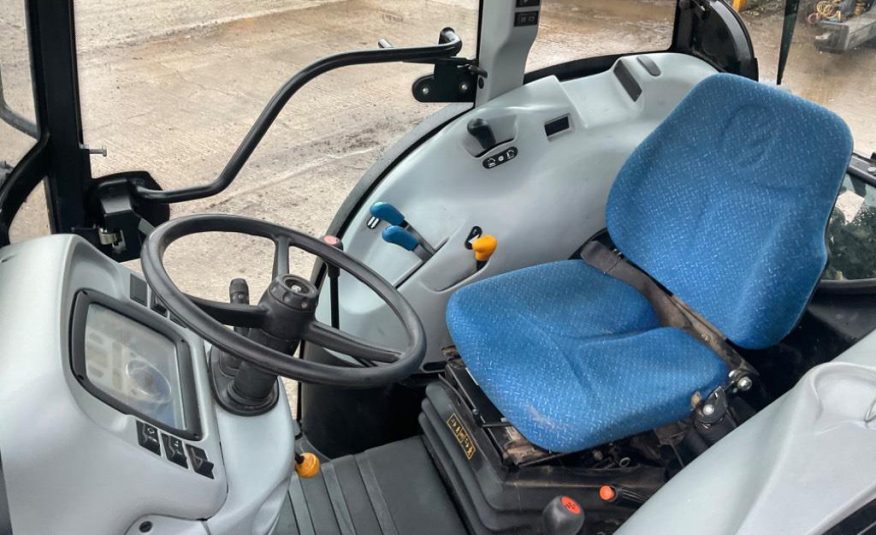 New Holland T4.85
