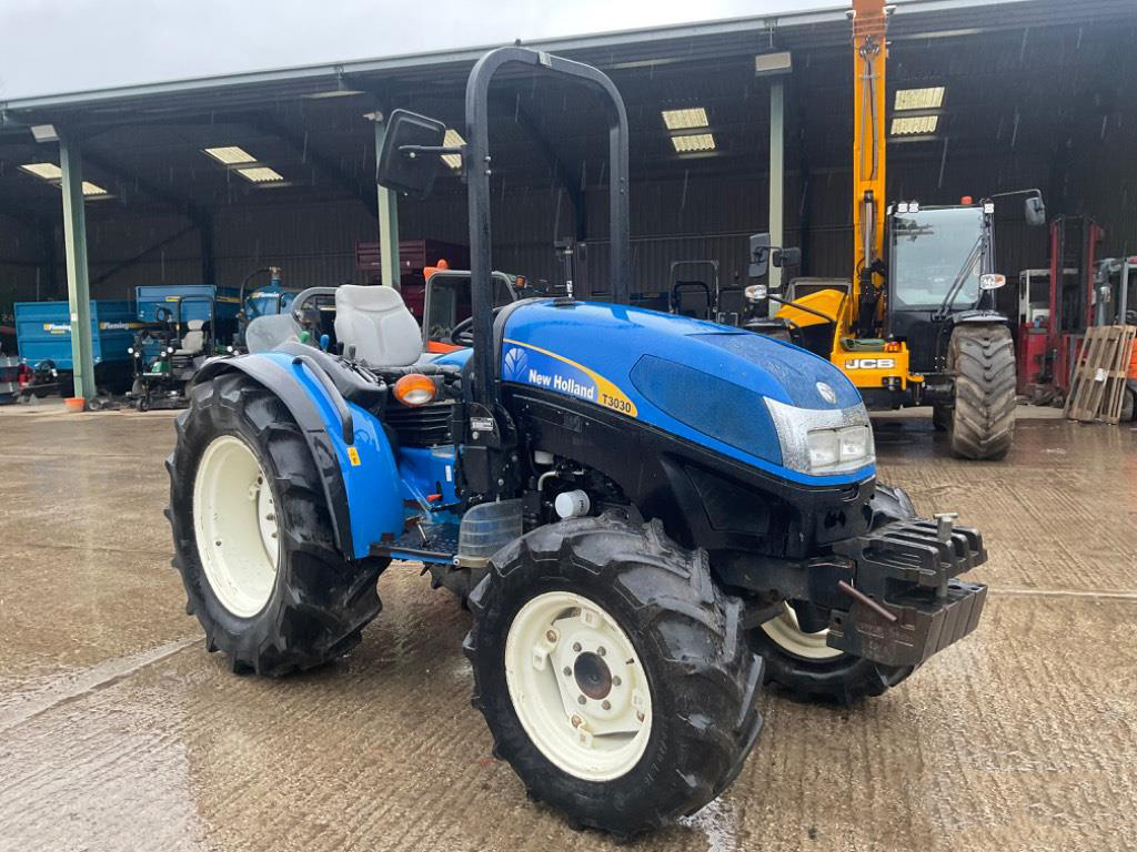 New Holland T3030