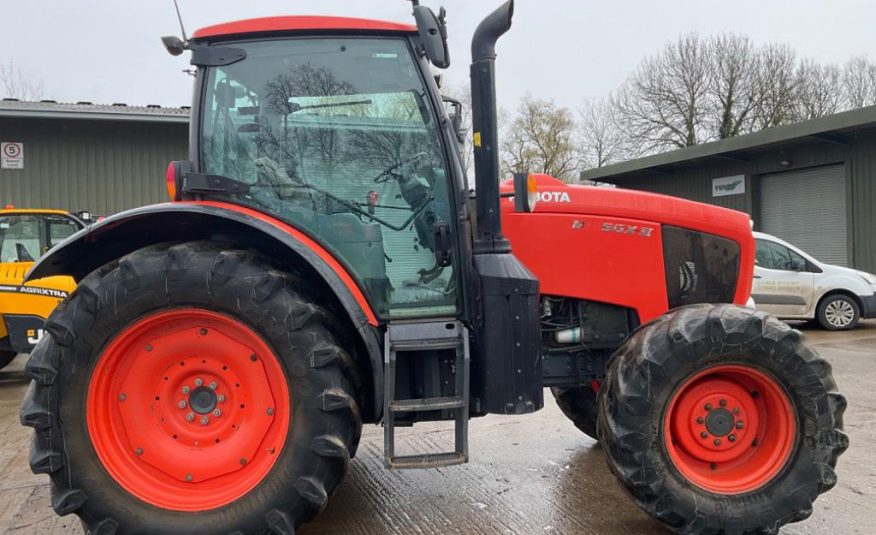 Kubota M135GX