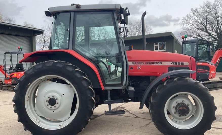 Massey Ferguson 4255