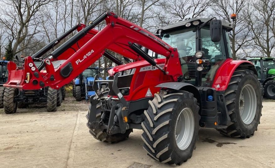 Massey Ferguson 6718S
