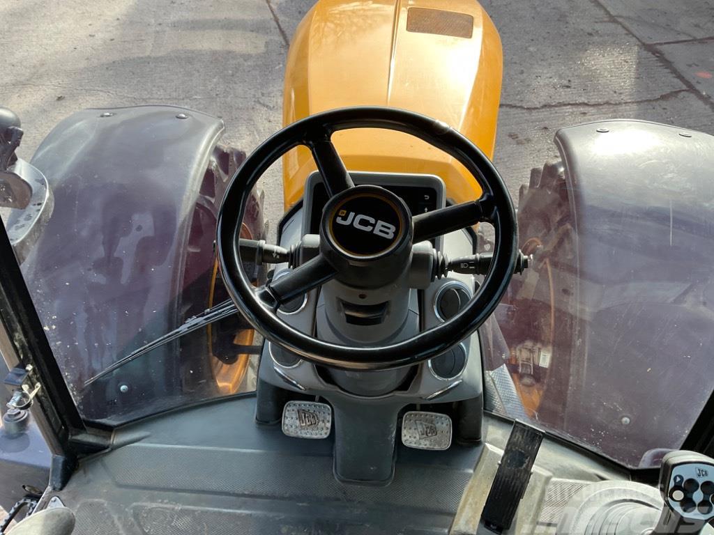 JCB FASTRAC 4190