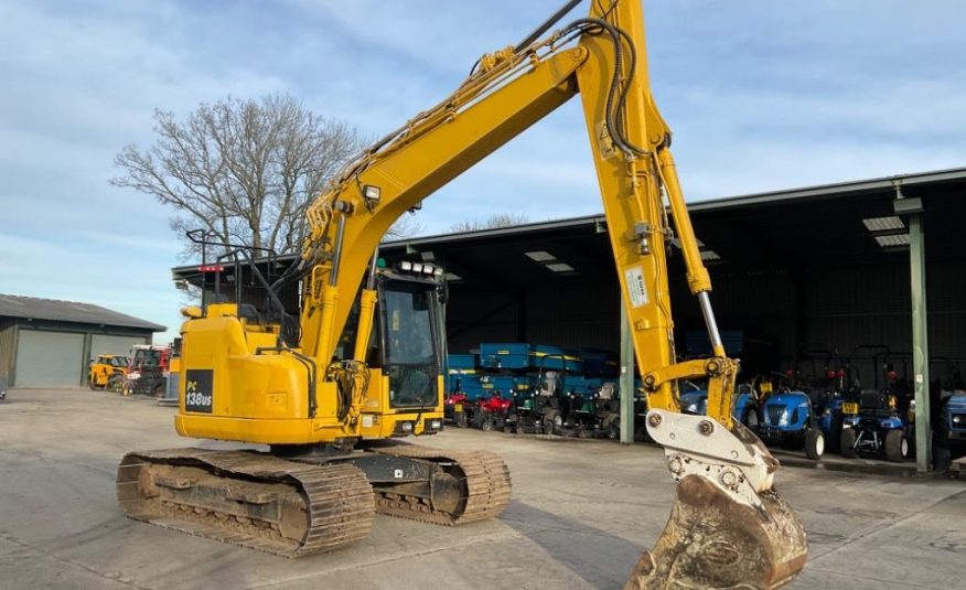Komatsu PC138 US
