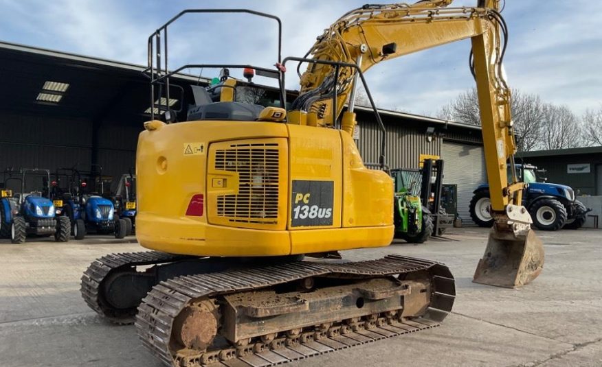 Komatsu PC138 US