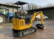 Komatsu PC14R-3HS
