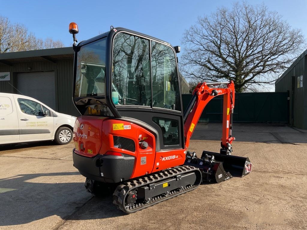Kubota KX 018-4