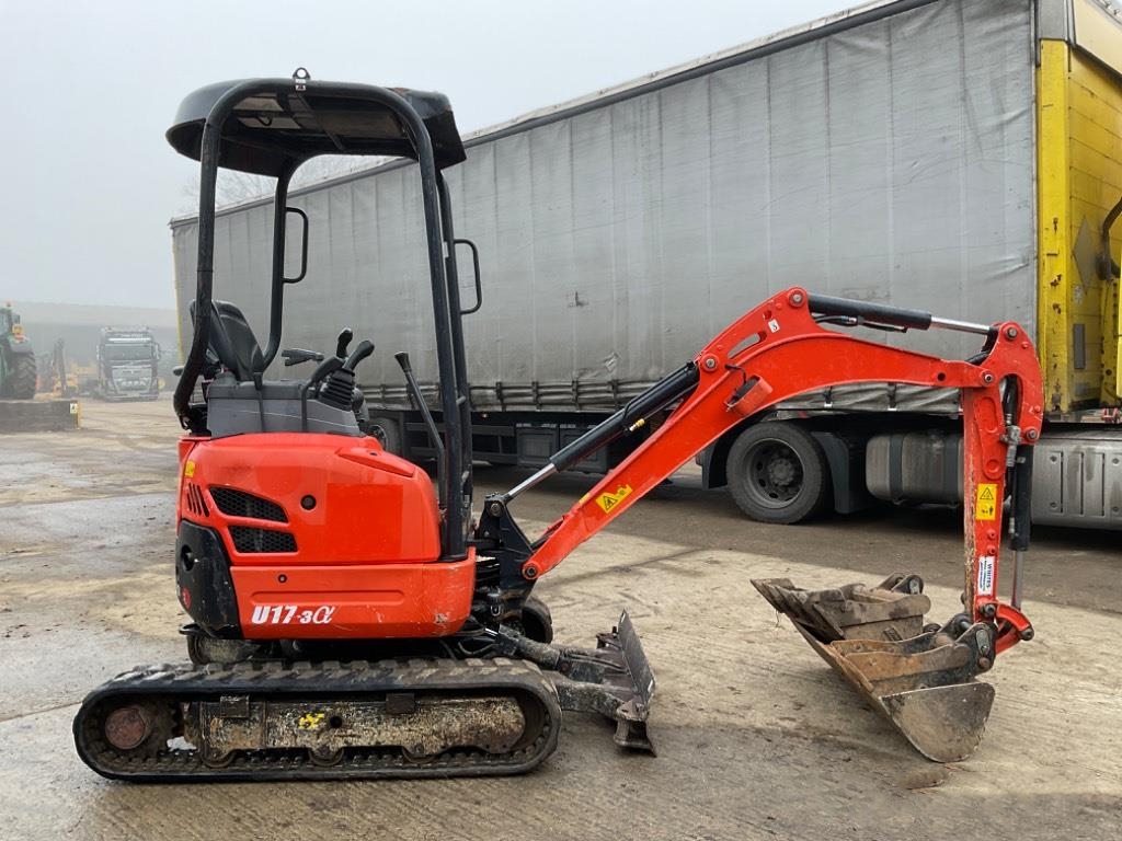 Kubota U17-3