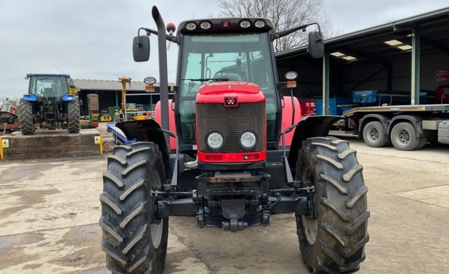 Massey Ferguson 5470
