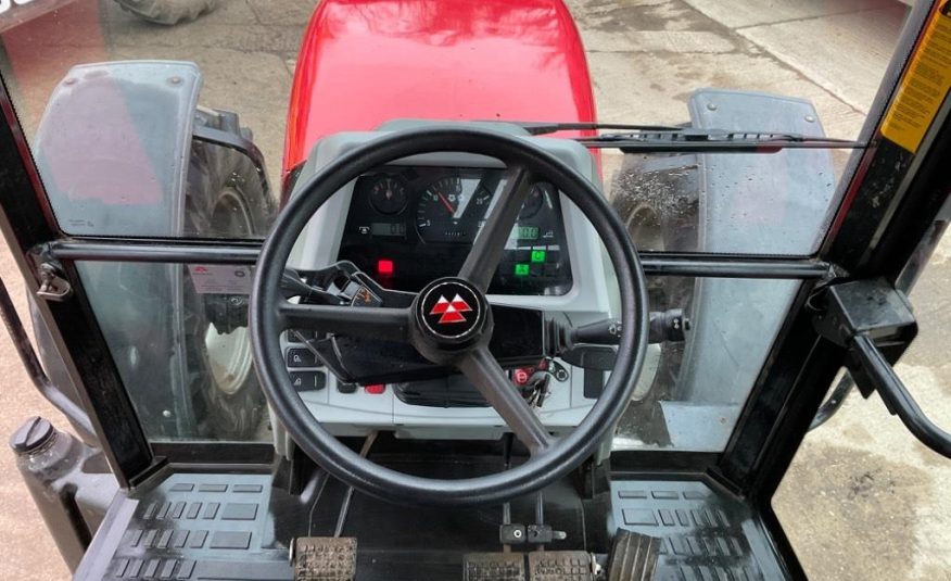 Massey Ferguson 5470