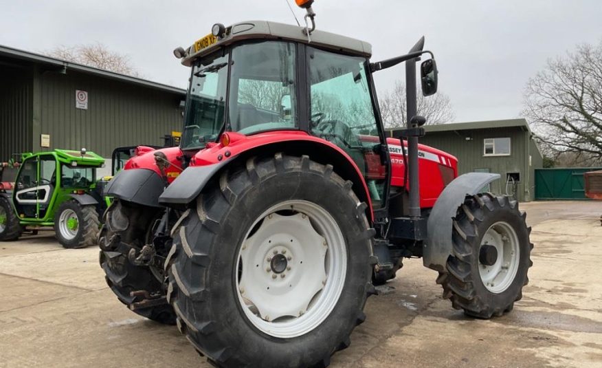 Massey Ferguson 5470