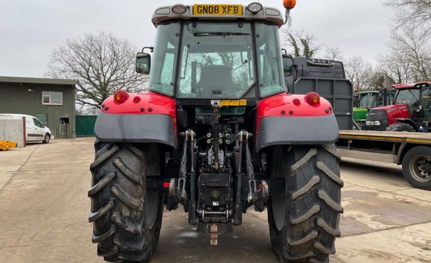 Massey Ferguson 5470