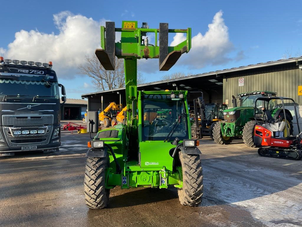 Merlo P27.6 Plus