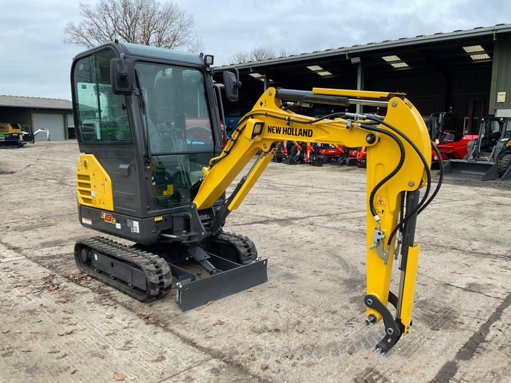 New Holland E19C