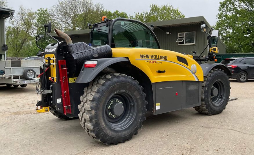 NEW HOLLAND TH7.37 ELITE