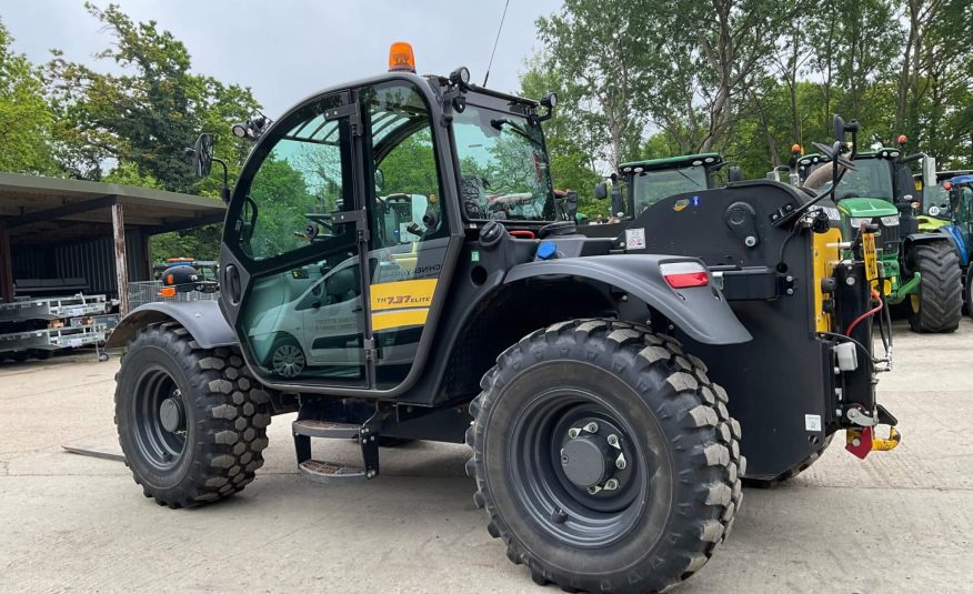 NEW HOLLAND TH7.37 ELITE